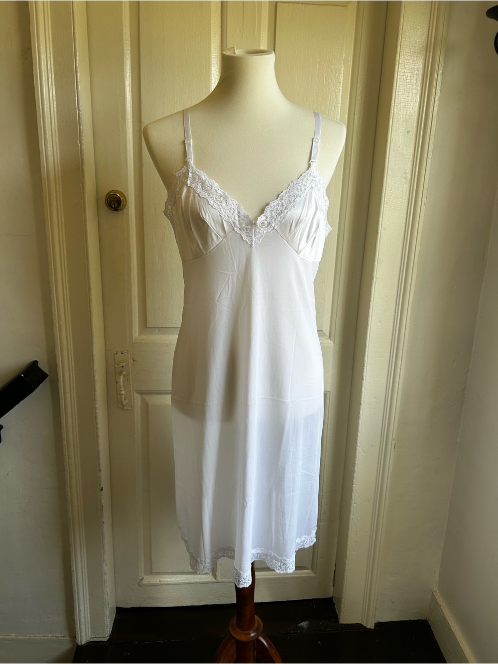 Vintage 1970s Sears White Antron III Nylon Full Slip Lace Trim Size 36